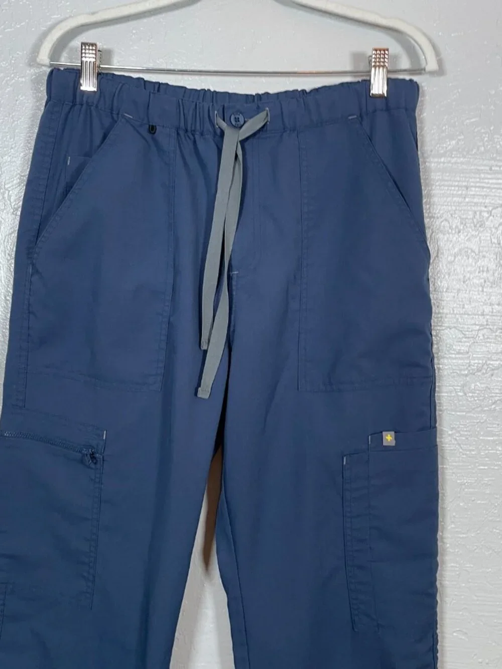 FIGS Men L Navy Blue Cairo Cargo Scrub Pants Drawstring Waist Technical Pockets